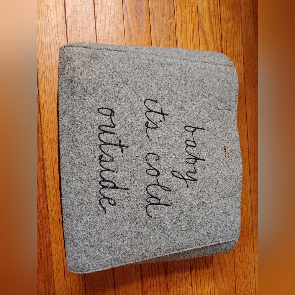 Kate spade winter purse